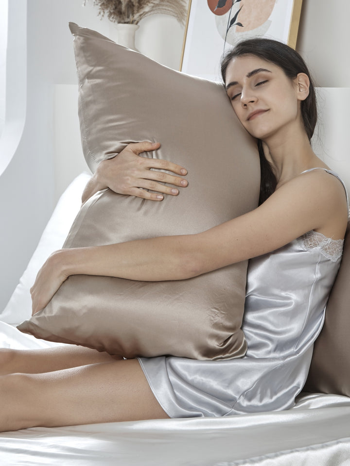 22 Momme 100% Mulberry Silk Pillowcase - Zippered 1pc